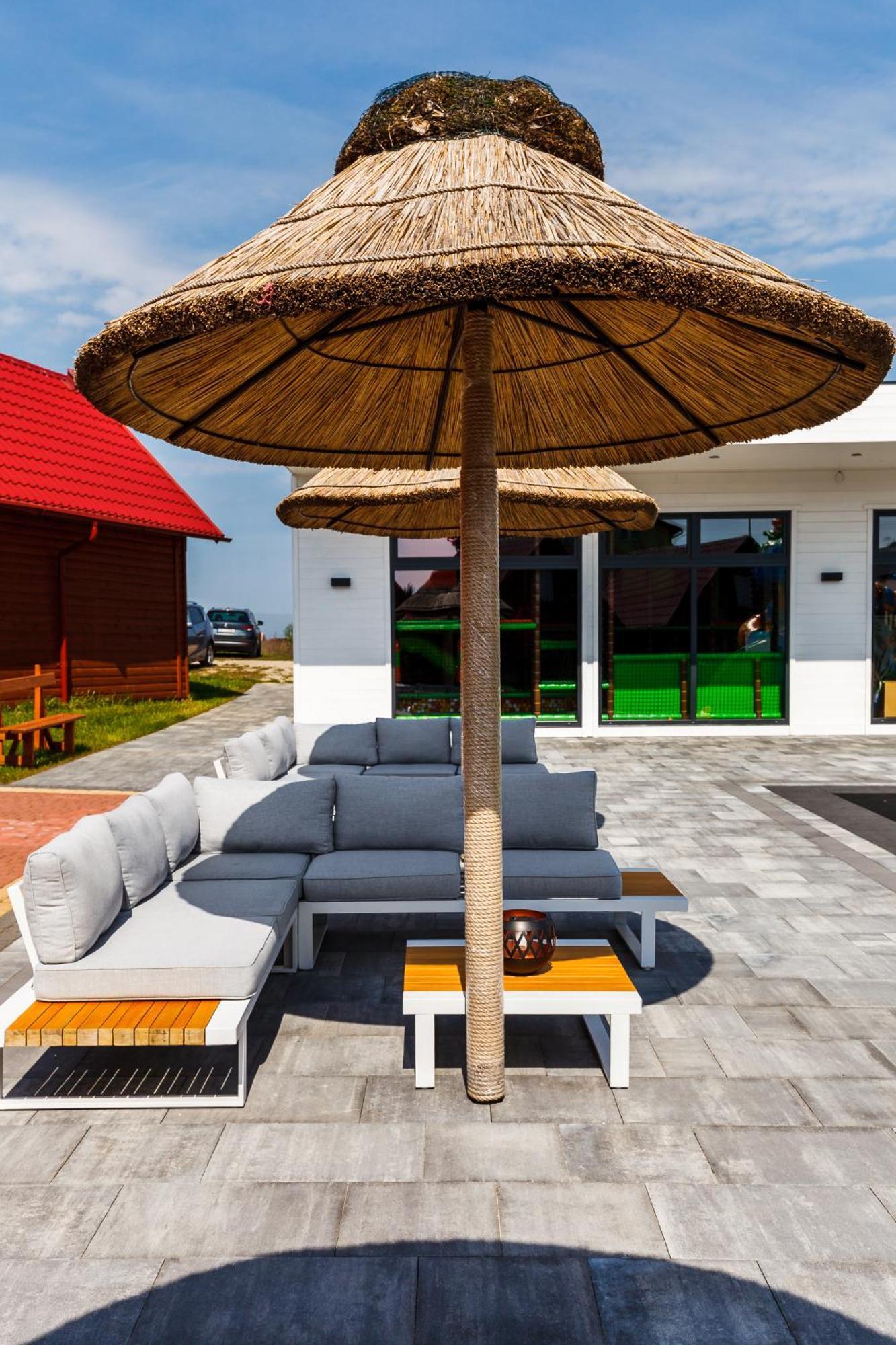 Arkadia Holiday - Domki Letniskowe Wladyslawowo Ngoại thất bức ảnh